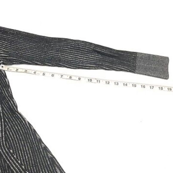 Victoria Secret Long Sleeve Knit Sweater Dress- Size Large - Picture 8 of 10